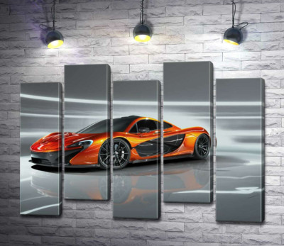 Модульная картина "Янтарный блеск спортивного автомобиля McLaren P1"