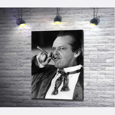 Актор Джек Ніколсон (Jack Nicholson) позує із сигарою на чорно-білому знімку