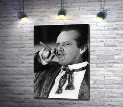 Актор Джек Ніколсон (Jack Nicholson) позує із сигарою на чорно-білому знімку