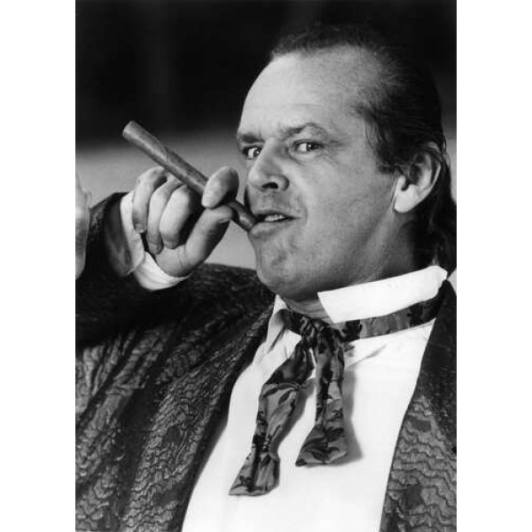 Актор Джек Ніколсон (Jack Nicholson) позує із сигарою на чорно-білому знімку
