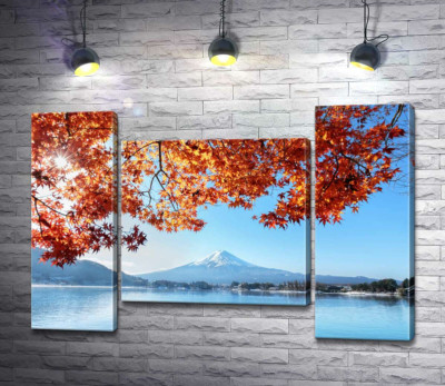 Модульна картина "Осінній вид на гору Фудзі (Mount Fuji) з вод озера"