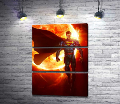 Супермен (Superman) на фоне раскаленного солнечного шара