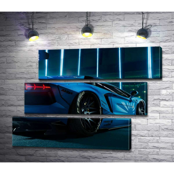 Блакитний колір автомобіля Ламборгіні (Lamborghini Aventador) 