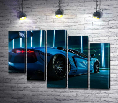 Модульна картина "Блакитний колір автомобіля Ламборгіні (Lamborghini Aventador) "