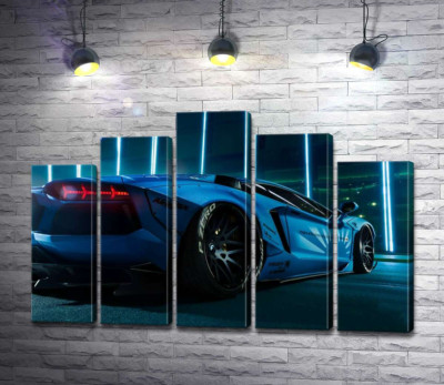 Модульная картина "Лазурный цвет автомобиля Ламборгини (Lamborghini Aventador)"