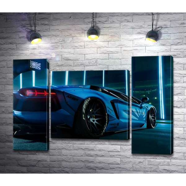 Лазурный цвет автомобиля Ламборгини (Lamborghini Aventador)