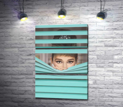 Модульна картина "Одрі Гепберн (Audrey Hepburn) в ролі героїні фільму "Сніданок у "Тіффані"" (Breakfast at Tiffany's) "