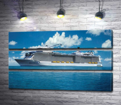 Модульная картина "Круизное судно "Quantum of the Seas" плывет спокойными водами океана"