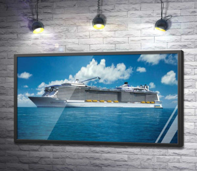 Постер "Круизное судно "Quantum of the Seas" плывет спокойными водами океана"