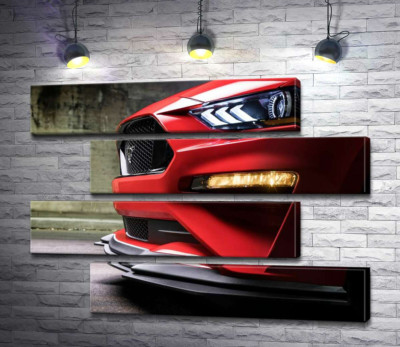 Модульная картина "Красный бампер автомобиля Ford Mustang Shelby GT500 с плавными изгибами фар"