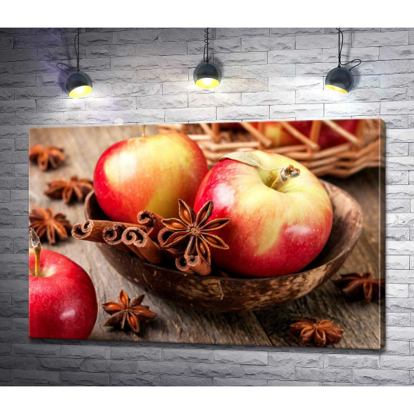 Запахи осени: краснобокие яблоки с корицей и бадьяном