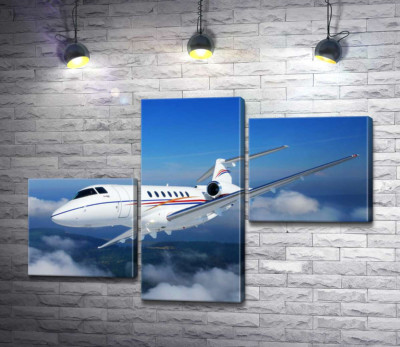 Модульна картина "Американський корпоративний літак Hawker 400 піднявся в небо"