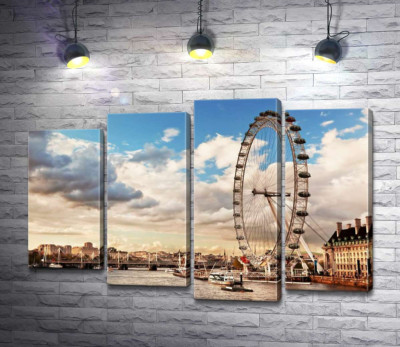Колесо огляду "Лондонське око" (London eye) нависло над водами Темзи