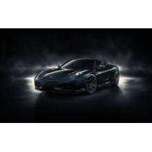 Чорна благородність автомобіля Ferrari F430