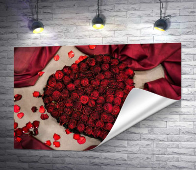 Романтический букет-сердце из красных роз