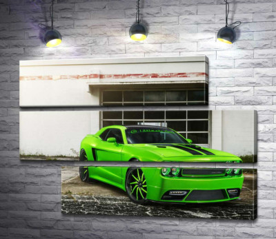 Модульна картина "Лаймовий відтінок автомобіля Dodge Challenger STR8"