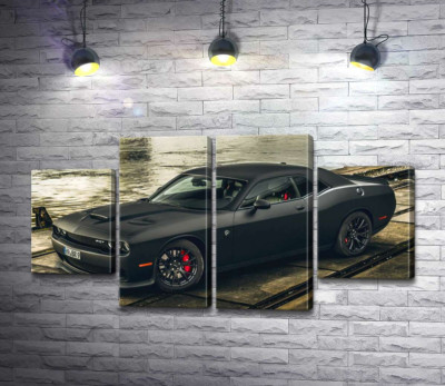 Модульная картина "Черная матовая модель автомобиля Dodge Challenger Hellcat"