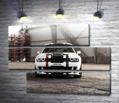 Модульна картина "Біла модель автомобіля Dodge Challenger Hellcat"