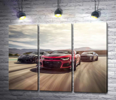 Модульная картина "Chevrolet Camaro ZL1 едет во главе спортивных автомобилей"
