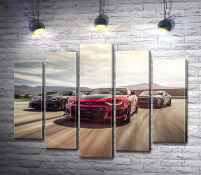 Chevrolet Camaro ZL1 їде на чолі спортивних автомобілів