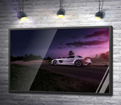 Постер "Біла модель автомобіля Mercedes-Benz SLS AMG у фіолетових сутінках"