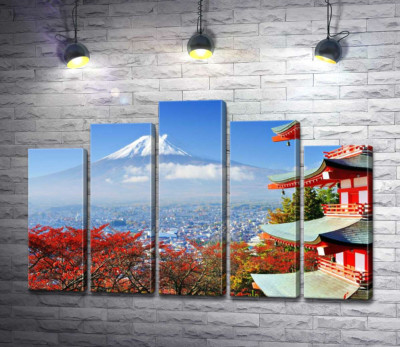 Осінній вид на гору Фудзі (Mount Fuji) поряд з мальовничою будевлею пагоди