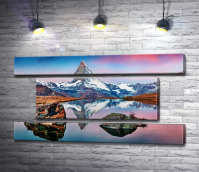 Модульная картина "Гористый пик горы Маттерхорн (Matterhorn) отражается в тихих водах озера"