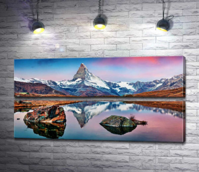Модульная картина "Гористый пик горы Маттерхорн (Matterhorn) отражается в тихих водах озера"