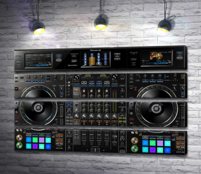 Модульна картина "Професійний DJ контроллер "Pioneer DDJ-RZX""