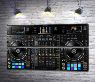 Модульна картина "Професійний DJ контроллер "Pioneer DDJ-RZX""