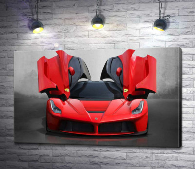 Красный автомобиль лимитированной серии Ferrari LaFerrari