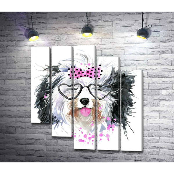 Чорно-біла собака в окулярах та з бантиком