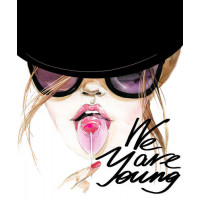 Девушка с леденцом в черной шляпе с надписью "we are young"