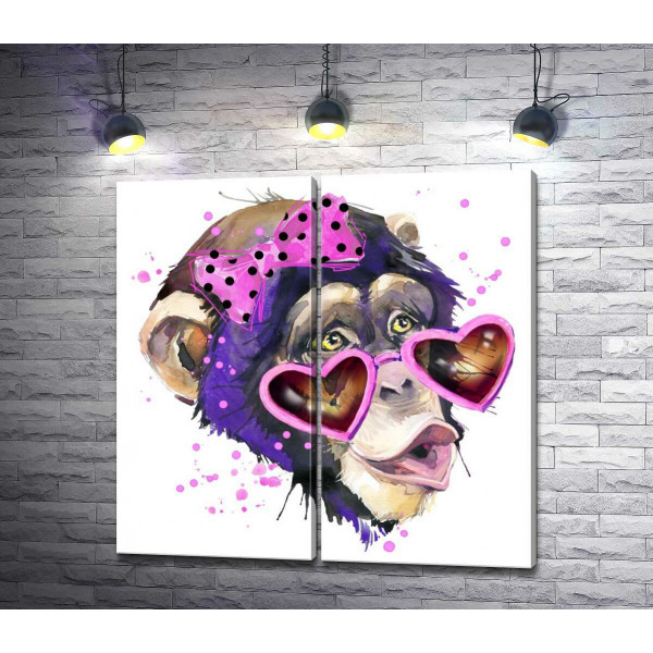 Мавпа з бантом та в окулярах-сердечках