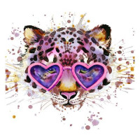 Модный леопард в розовых очках