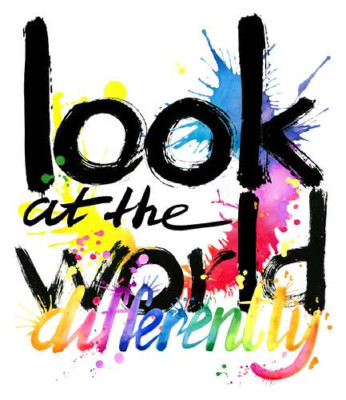 Надпись "look at the world differently" на фоне цветных пятен краски