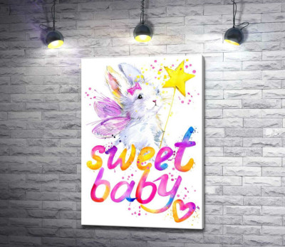 Очаровательный заяц с розовыми крыльями над надписью "sweet baby"