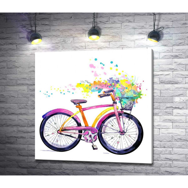 Яркий велосипед с букетом цветов в корзине