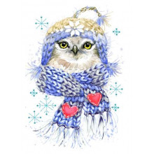 Зимова сова у шапці та шарфі