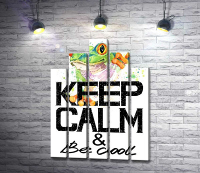 Деревна жаба за написом "keep calm and be cool"