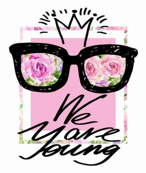 Чорні окуляри з короною над написом "we are young"