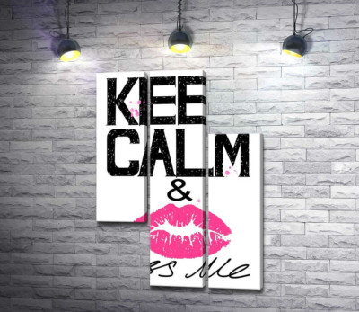 Модульна картина "Рожевий відбиток губ серед напису " keep calm and kiss me""