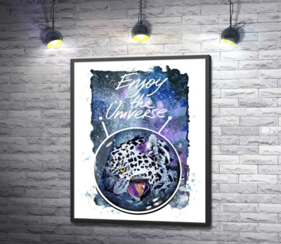 Постер "Пятнистый леопард в космосе под названием "Enjoy the Universe""
