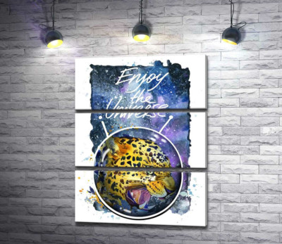 Модульная картина "Хищный леопард скалит зубы в космосе с надписью "Enjoy the Universe""