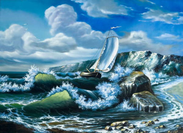 Морские волны несут лодку на прибрежные скалы