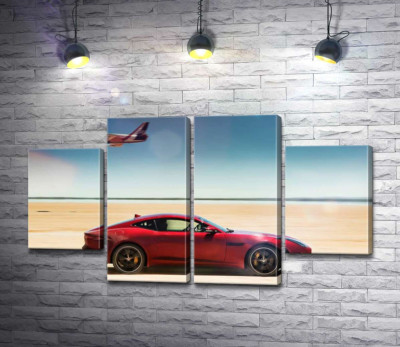Красный автомобиль Jaguar F-Type R разминулся с самолетом среди пустыни