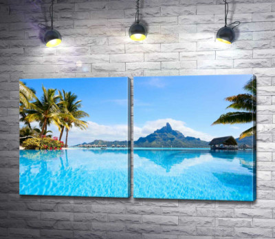 Модульная картина "Горный хребет острова Бора-Бора (Bora Bora) отражается в бирюзе тропического океана"