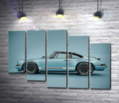 Модульная картина "Голубой гоночный автомобиль Porsche 911 Carrera RSR"