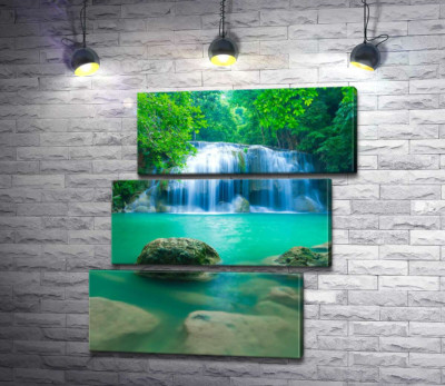 Бірюзова вода водоспаду Ераван (Erawan falls)