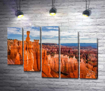 Причудливые формы скал Брайс-Каньона (Bryce Canyon)